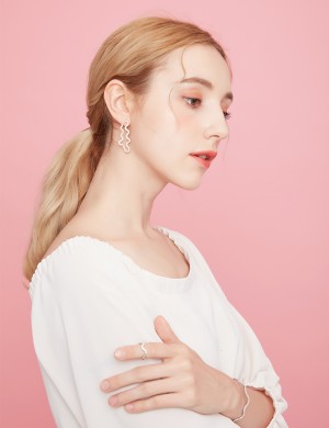 Earrings• Wave After Wave Collection Wave it Earrings 
