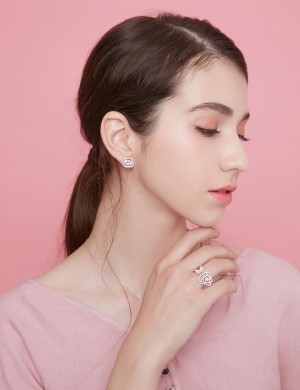 Earrings• English Rose Collection English Rose Earrings