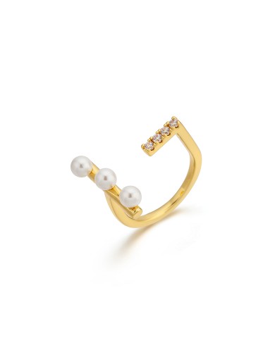Ring• Pearls in the Paradise Collection Pearls and Bling Ring