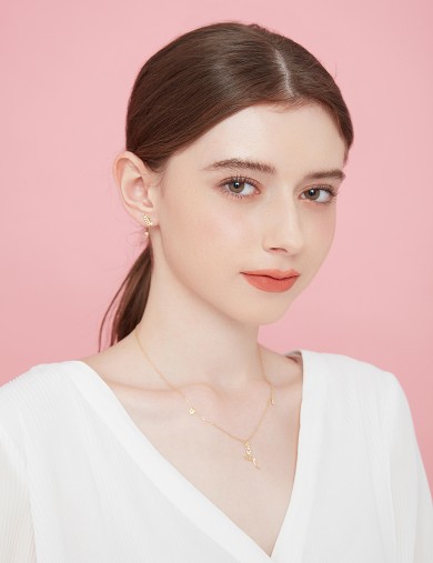 Earrings• Peace of Mind Collection Embrace the Wheat Earrings
