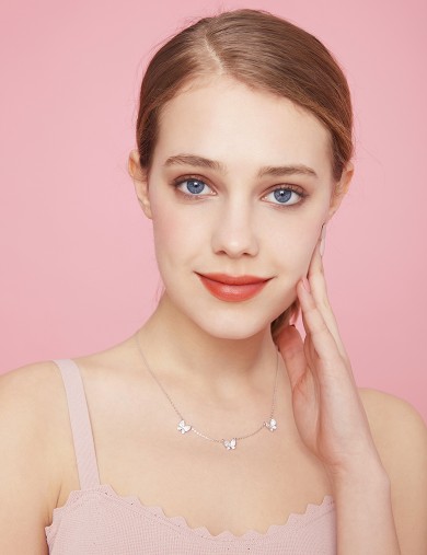 Necklace• Butterfly Collection Triple Butterflies Necklace