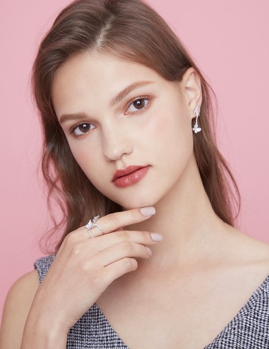 Earrings• Butterfly Collection Butterfly in the Bloom Earrings