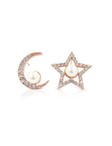 Earrings•Moon&Star Collection  Love Pearl
