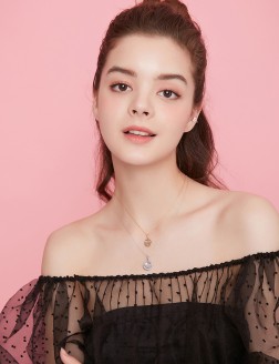 Necklace•Emoji Collection Smiley Face Necklace 