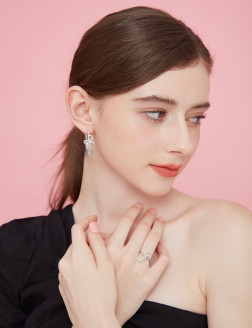 Ring• Bow Ribbon Collection Silky Bow Ribbon Ring