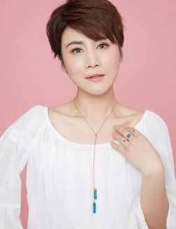 Necklace• Marble Collection Chain your mind Necklace