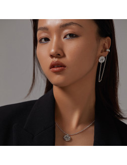 Earrings•The tide series Chess chain earrings bone chain 