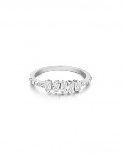 Ring• Fashion Collection Eugenia Ring
