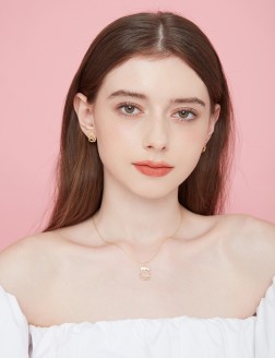 Necklace• King&Queen Collection  Queen Necklace