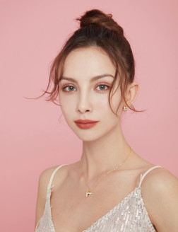 Earrings• Love You Collection Give U My Heart Earstuds