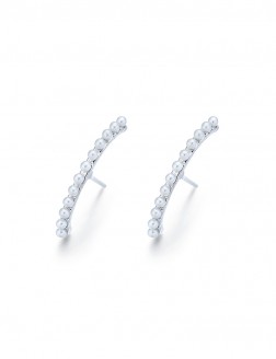 Earrings• Fashion Collection  Long Pearls Earring