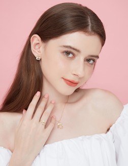 Earrings• King&Queen Collection Ear Studs