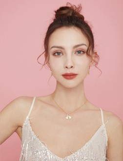Necklace• Christmas Collection Jingle Bell Necklace