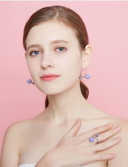 Earrings• Oh My Pearls Knock Knock Earrings 