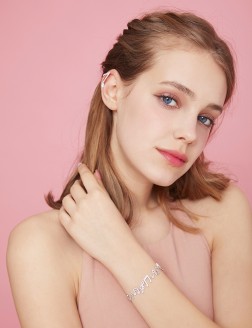 Earrings• Melody Collection Melody Ear Clips