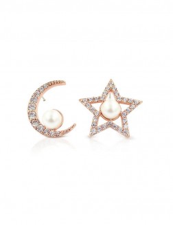 Earrings•Moon&Star Collection  Love Pearl