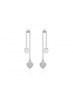 Earrings•The fish tail series  Fish Tail with Pearls Earrings 